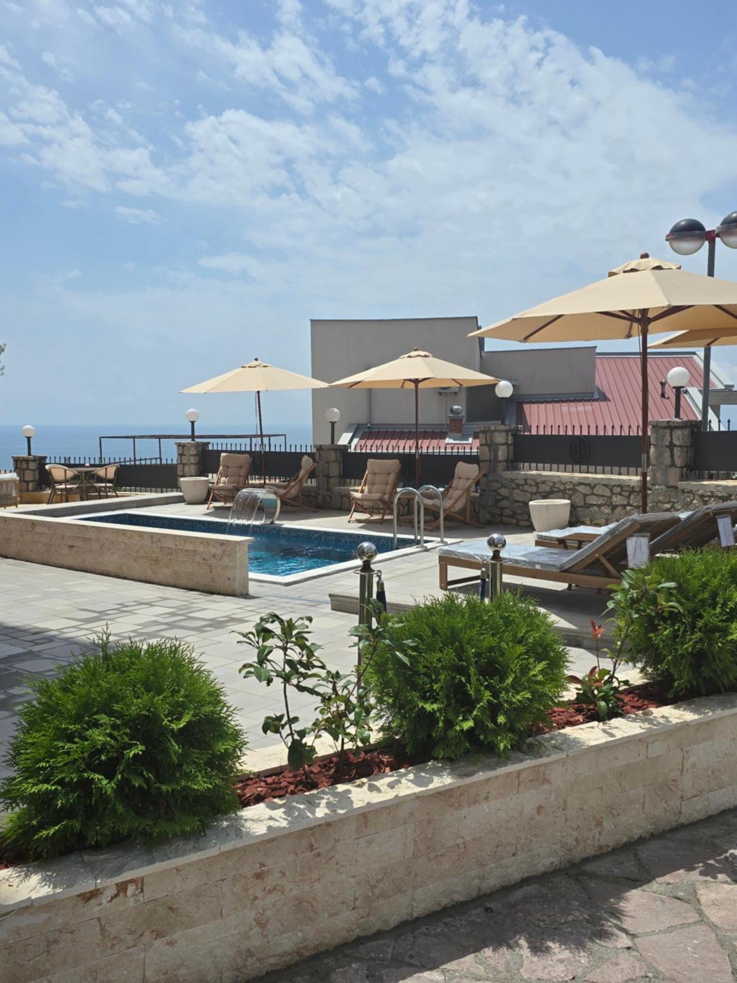 Apartments Mediteran Улцин Екстериор снимка